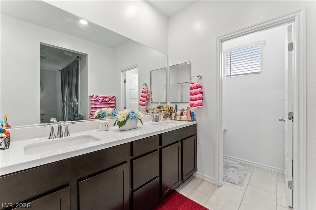8879 Roadrunner Ravine Street Property Photo 23