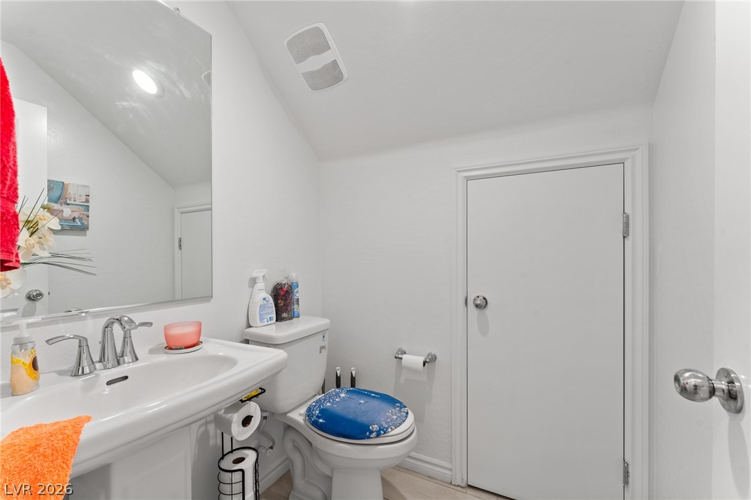 8879 Roadrunner Ravine Street Property Photo 33