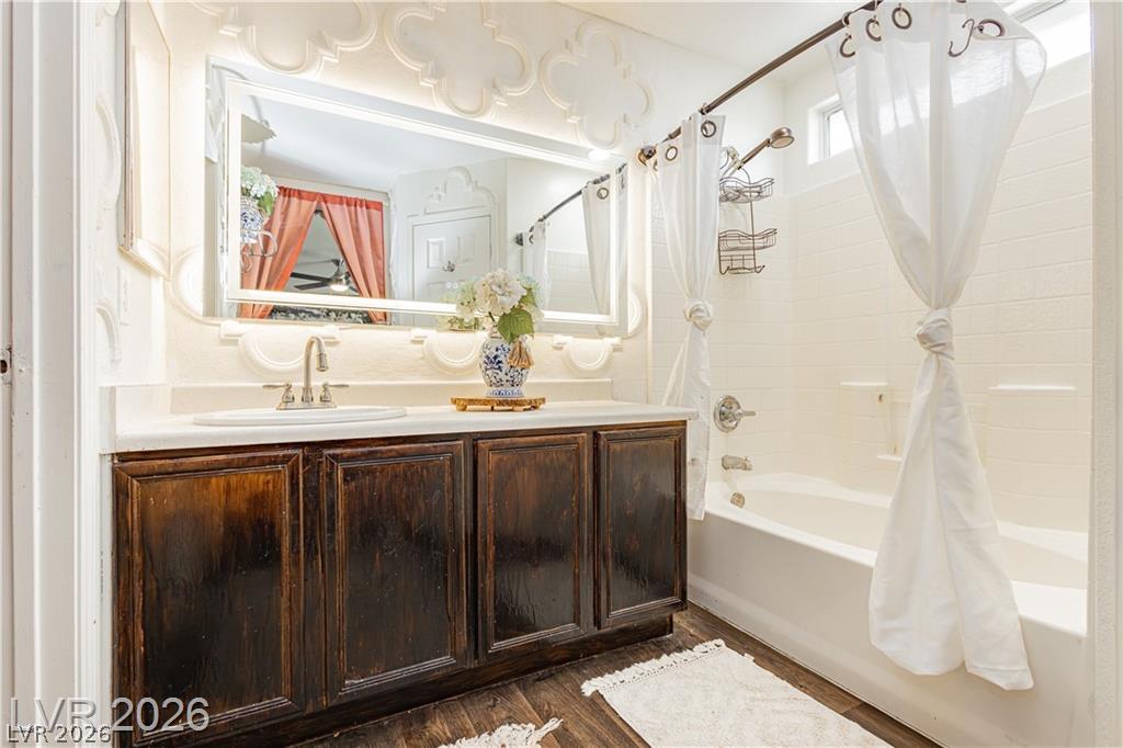 2054 Seattle Shore Street Property Photo 11