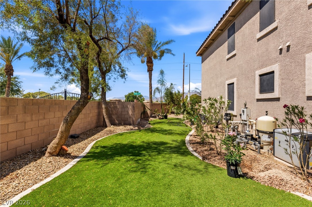 6644 Natalia Court Property Photo 11
