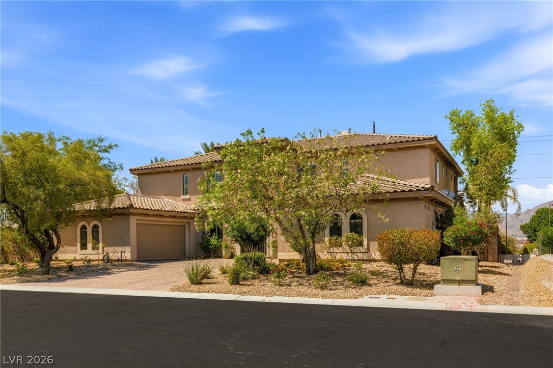6644 Natalia Court Property Photo 13