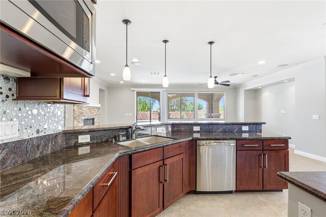 6644 Natalia Court Property Photo 19