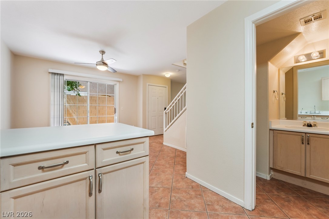 9648 Lame Horse Drive Property Photo 12