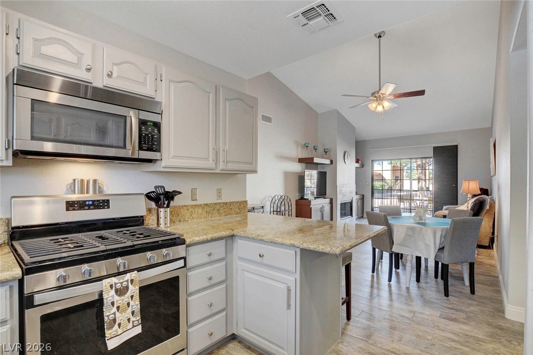 2851 Valley View Boulevard 1016 Property Photo 6