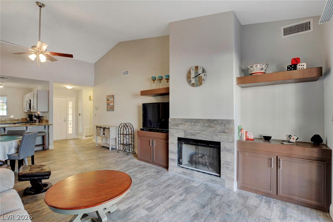 2851 Valley View Boulevard 1016 Property Photo 9