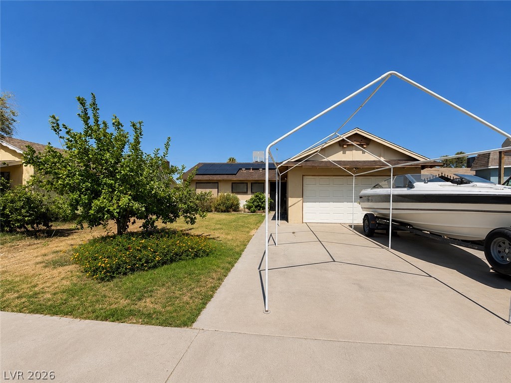 2105 El Greco Street Property Photo 3
