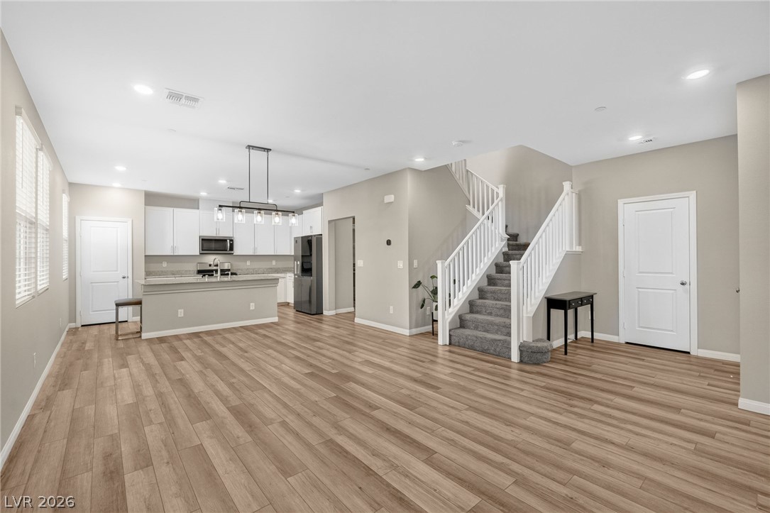 2435 Bellinzona Place Property Photo 1