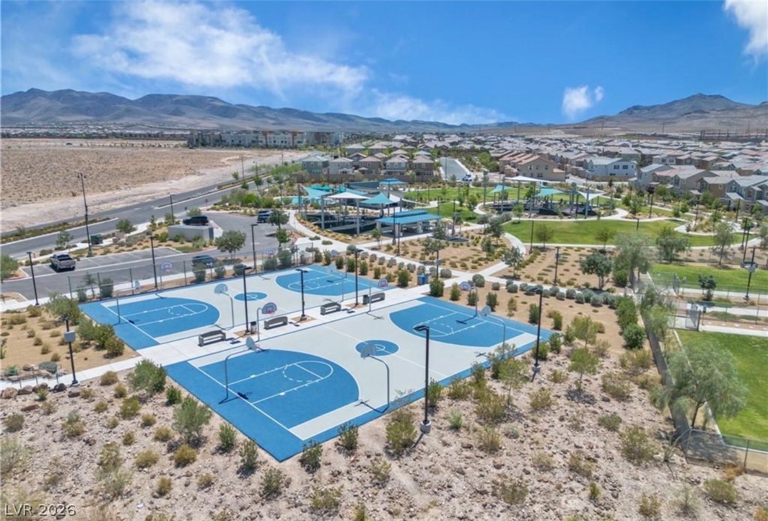2435 Bellinzona Place Property Photo 40