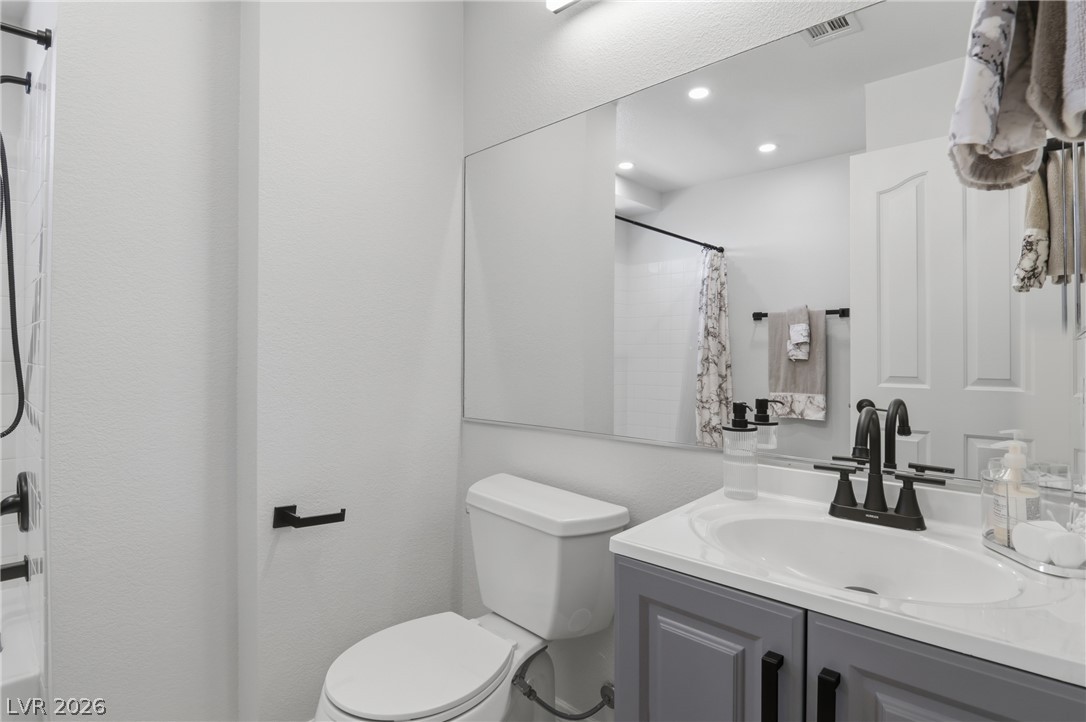 8452 Boseck Drive 235 Property Photo 22
