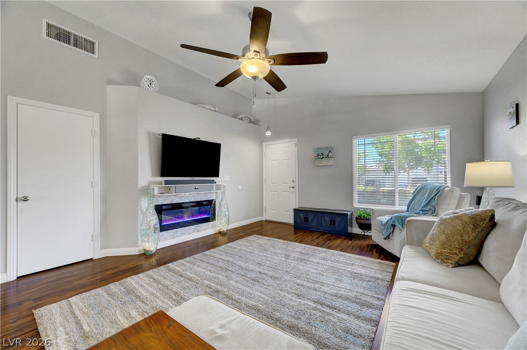 3118 New Journey Way Property Photo 9