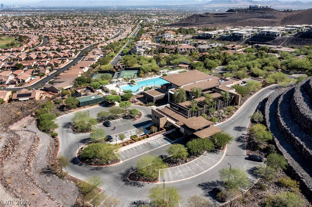 2 Heavens Edge Court Property Photo 32