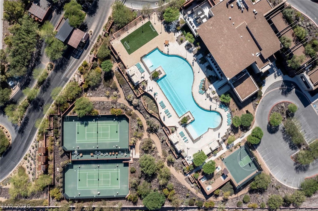 2 Heavens Edge Court Property Photo 33
