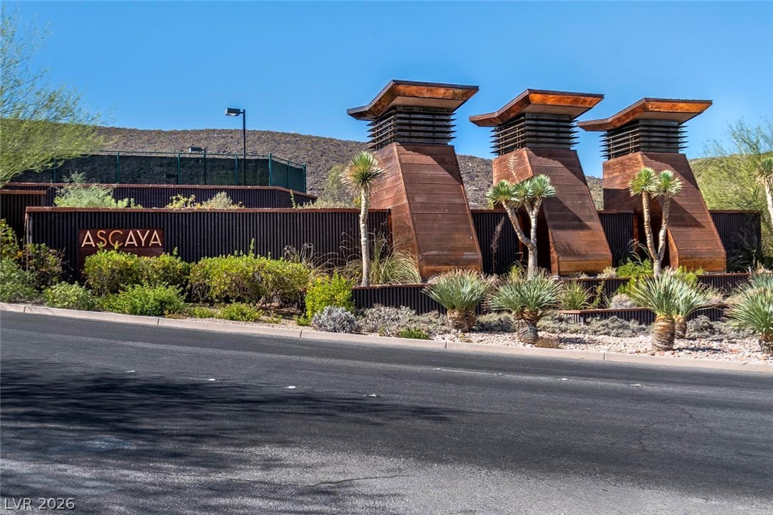 2 Heavens Edge Court Property Photo 35
