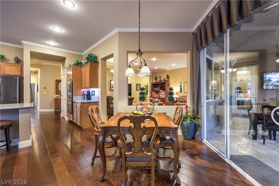 7869 Mosaic Harbor Avenue Property Photo 12