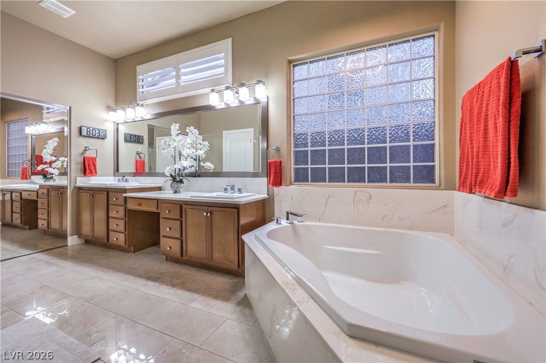 7869 Mosaic Harbor Avenue Property Photo 21