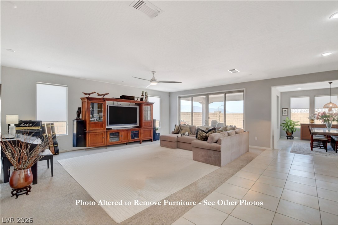 8286 Skye Gorge Street Property Photo 5