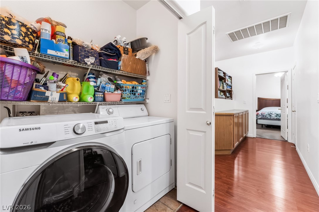 1712 Stonefield Street Property Photo 27