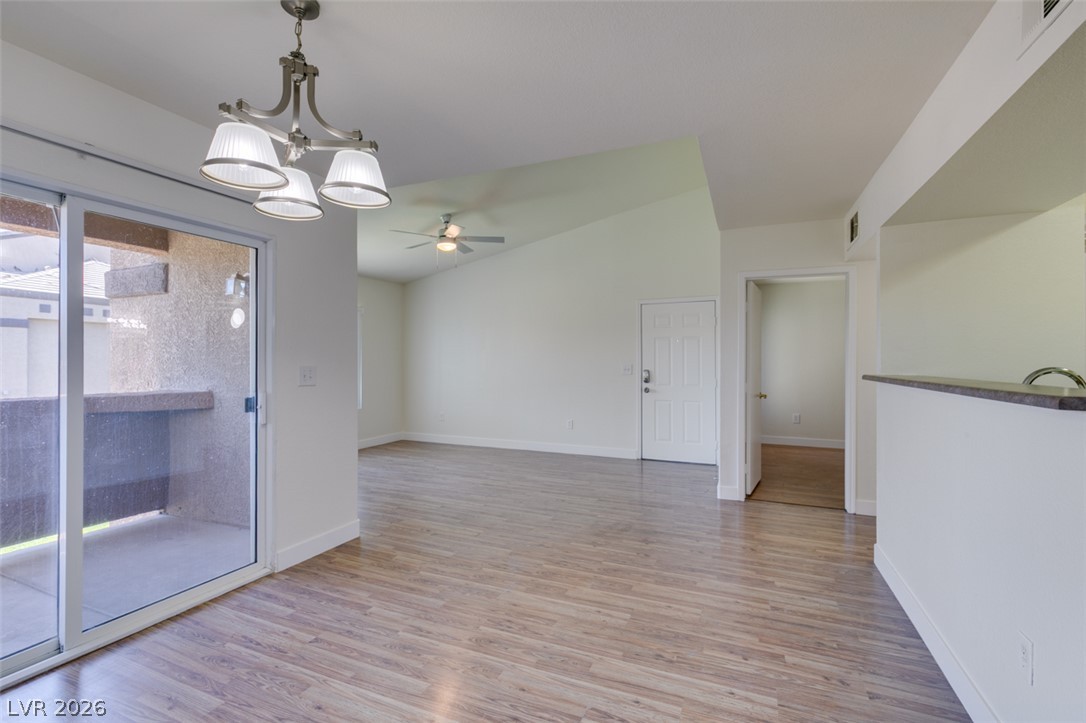 6650 West Warm Springs Road 2118 Property Photo 9