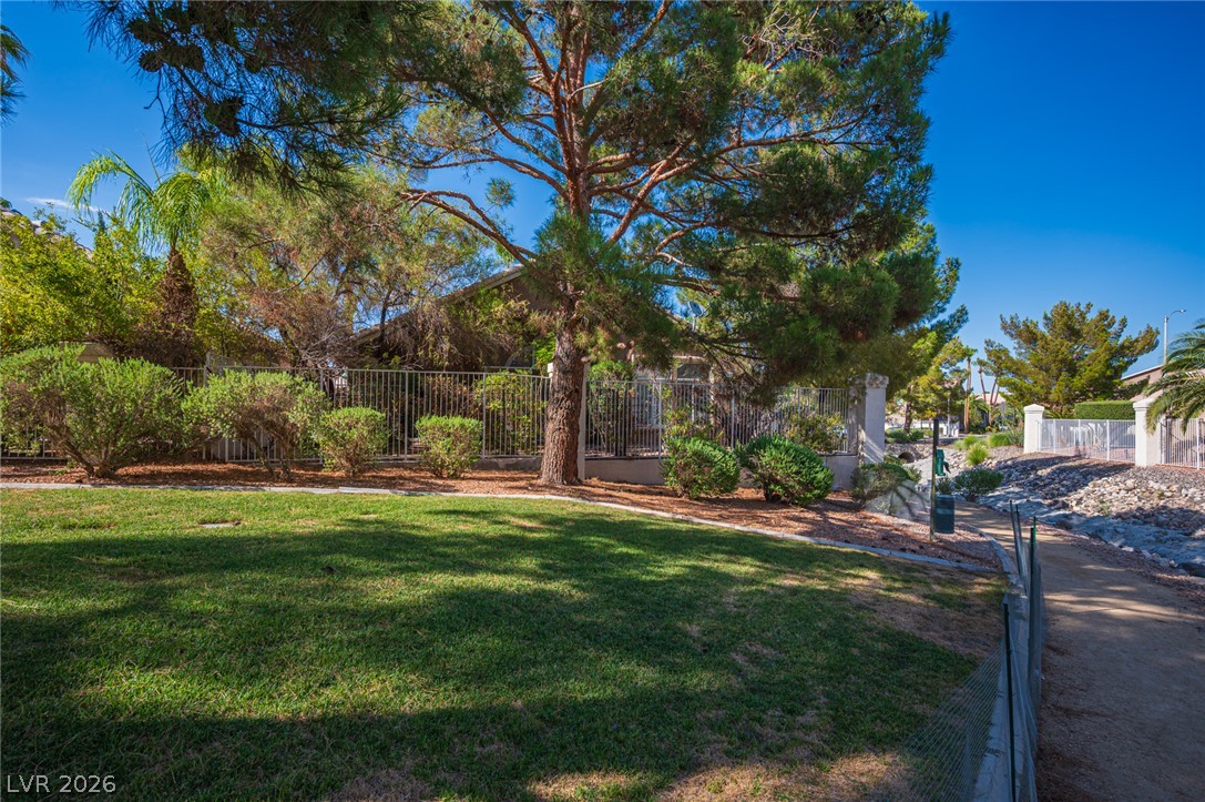 2146 Eaglepath Circle Property Photo 7