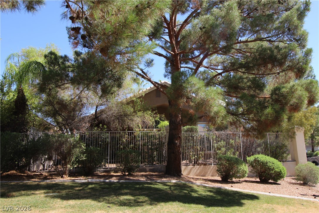 2146 Eaglepath Circle Property Photo 44