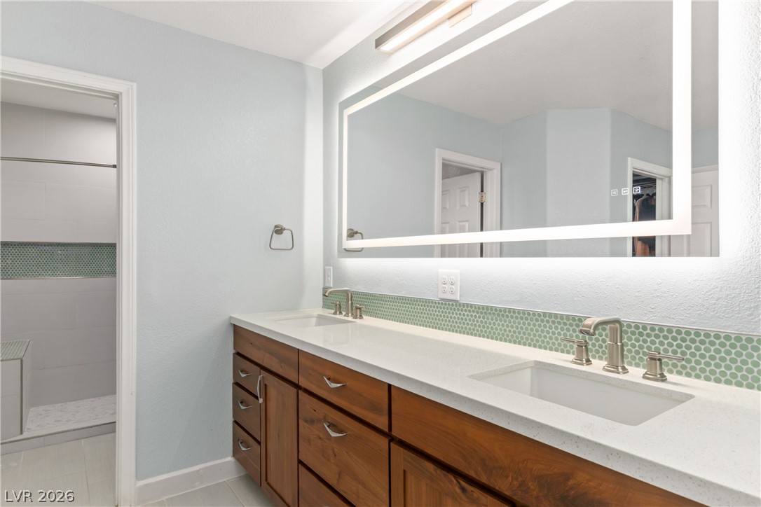 2808 Crystal Beach Drive Property Photo 21