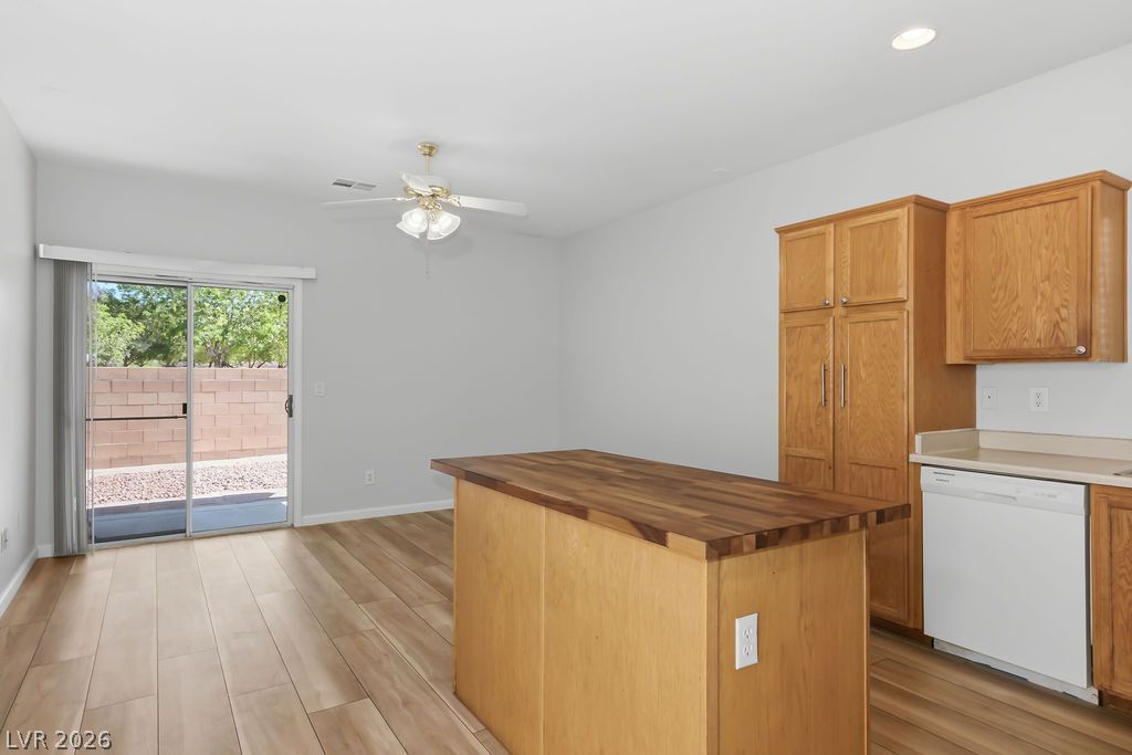 3632 Carisbrook Drive Property Photo 7