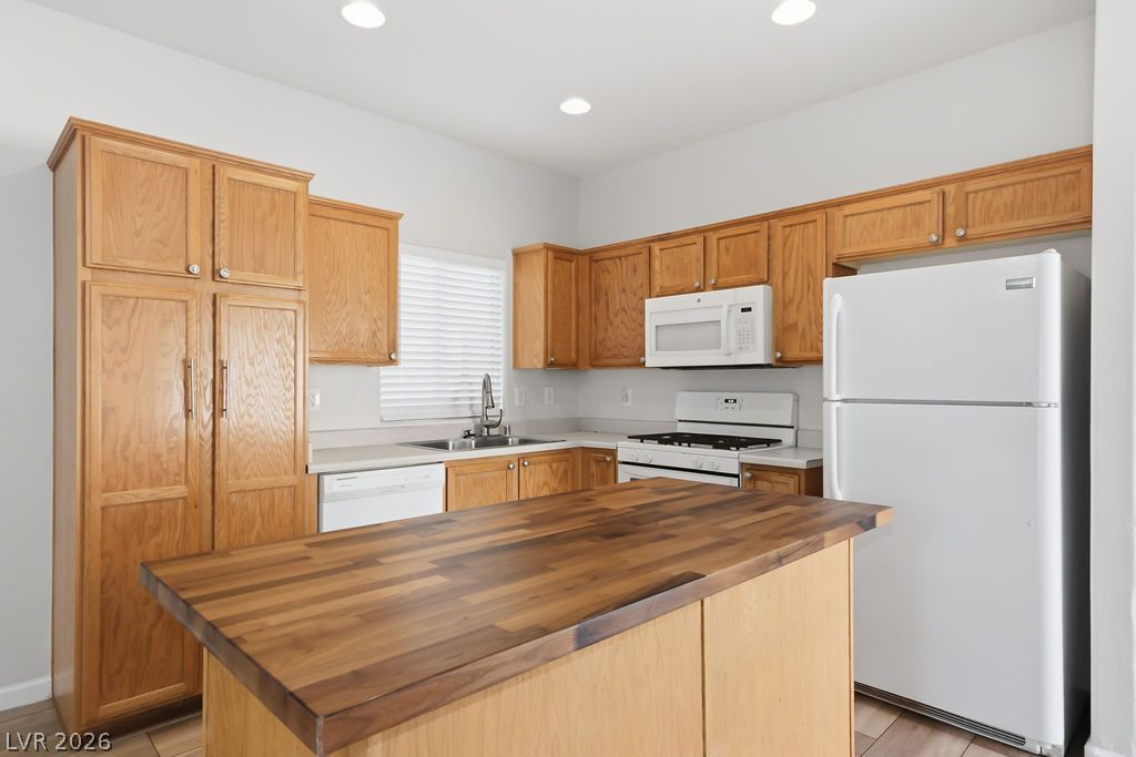 3632 Carisbrook Drive Property Photo 8
