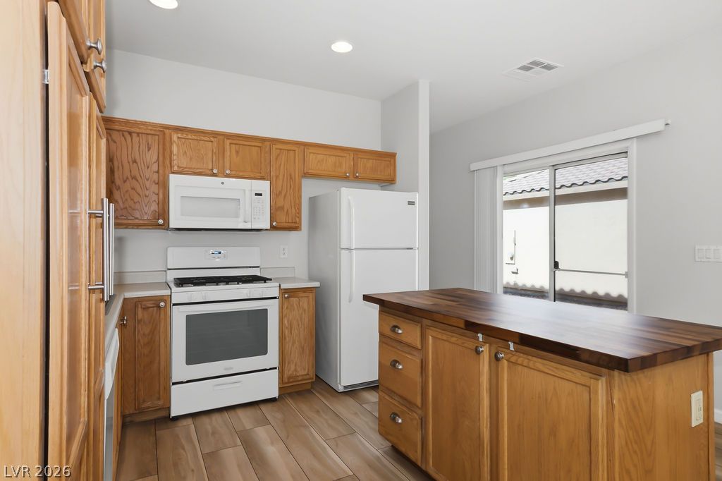 3632 Carisbrook Drive Property Photo 9