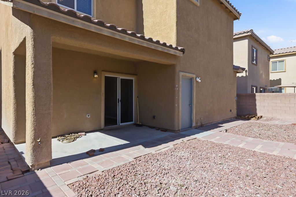 3632 Carisbrook Drive Property Photo 12