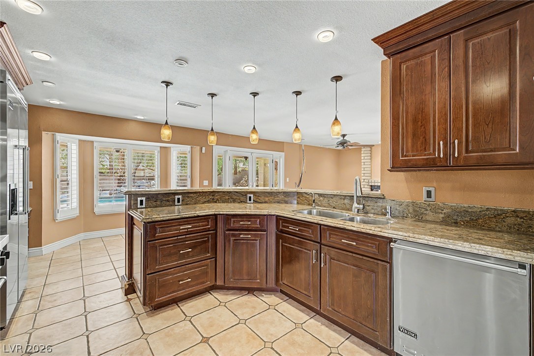 6815 Trinity Court Property Photo 19
