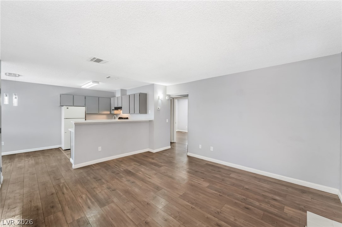 2722 Alicialynn Way B Property Photo 4