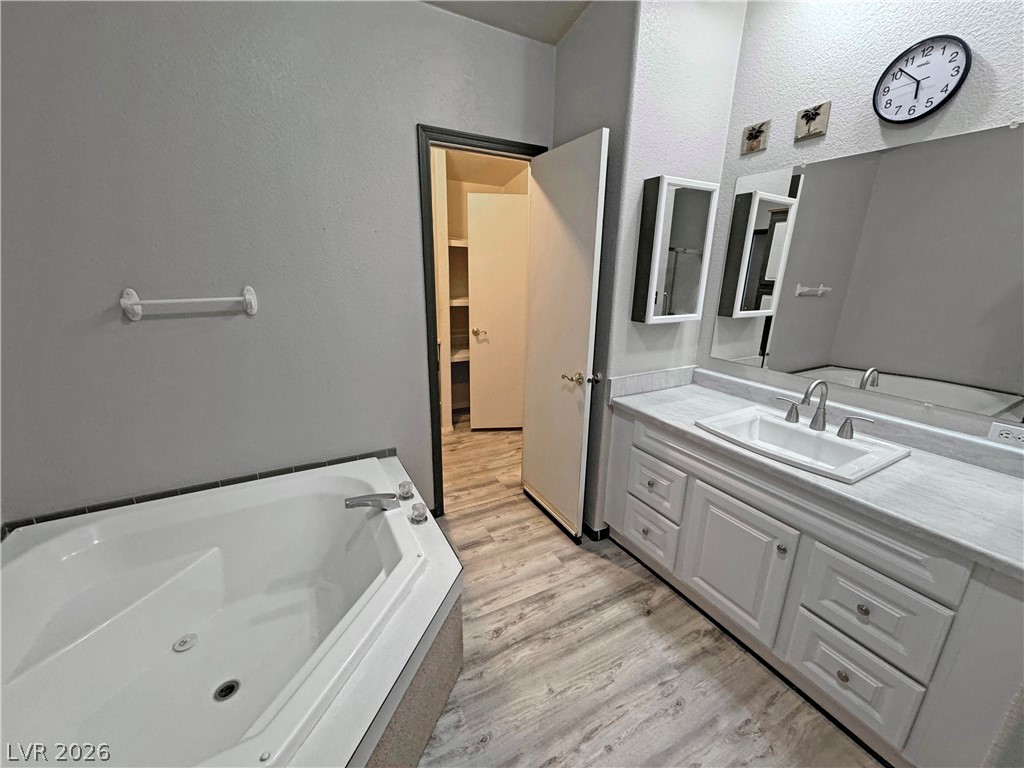 5600 Doubletree Road Property Photo 26