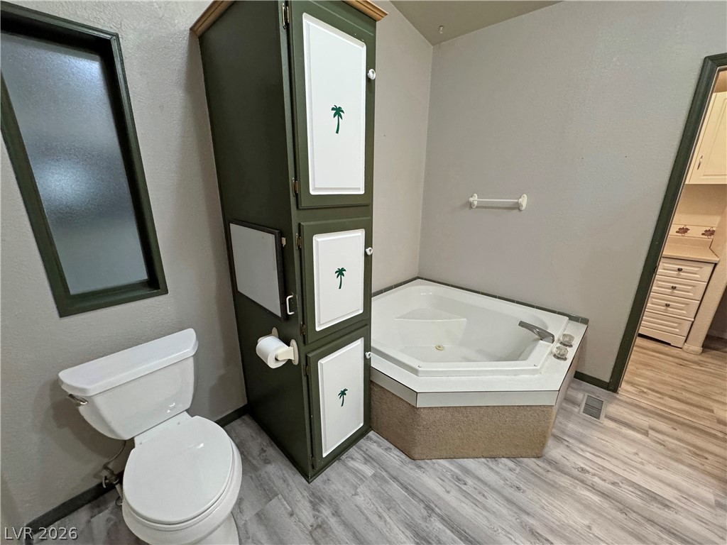 5600 Doubletree Road Property Photo 28