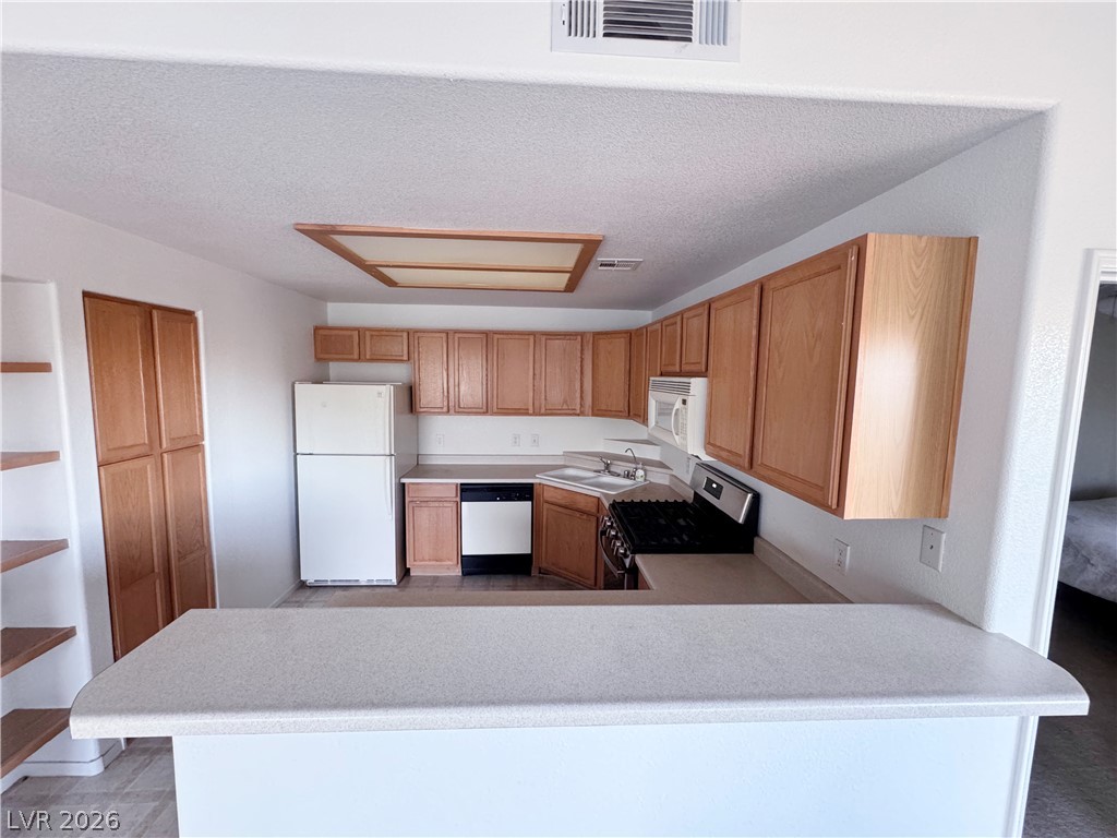 9580 West Reno Avenue 242 Property Photo 6