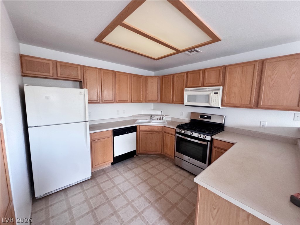 9580 West Reno Avenue 242 Property Photo 7