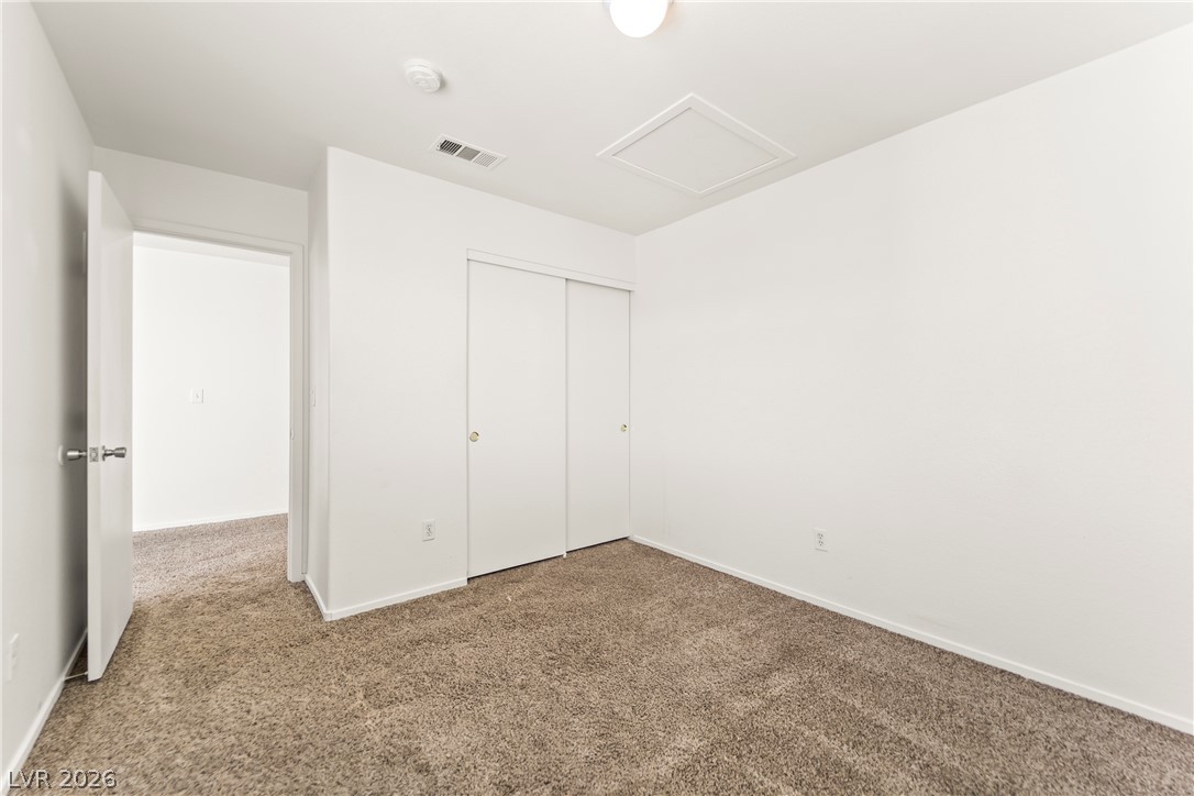 8708 Majestic Pine Avenue Property Photo 18