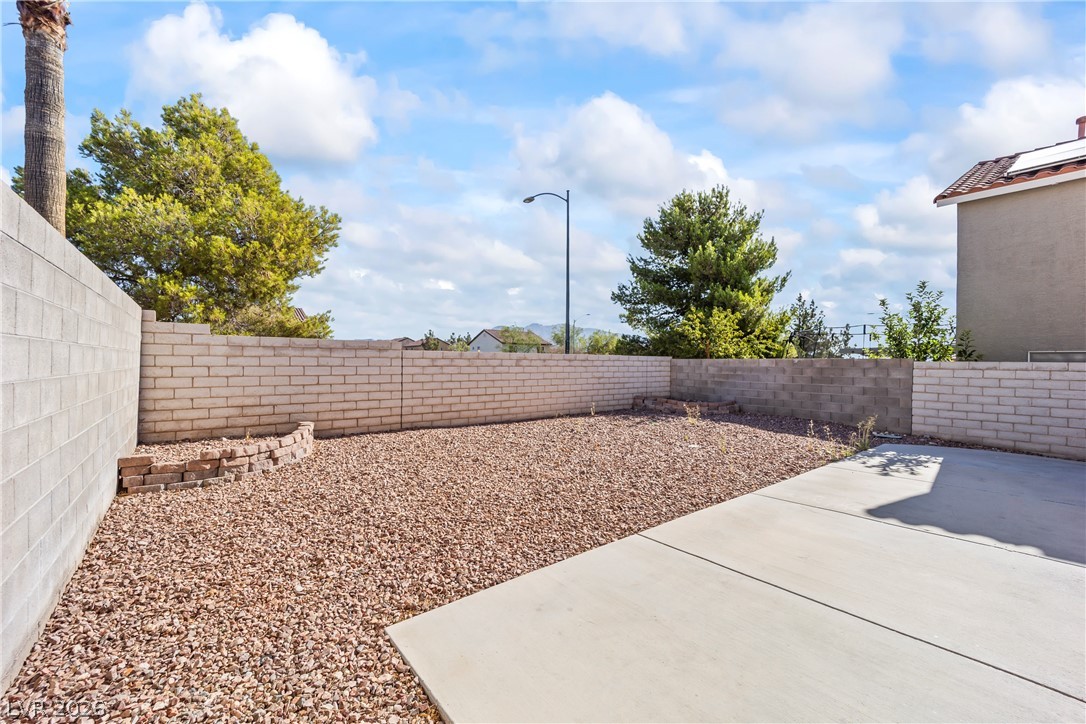 8708 Majestic Pine Avenue Property Photo 34