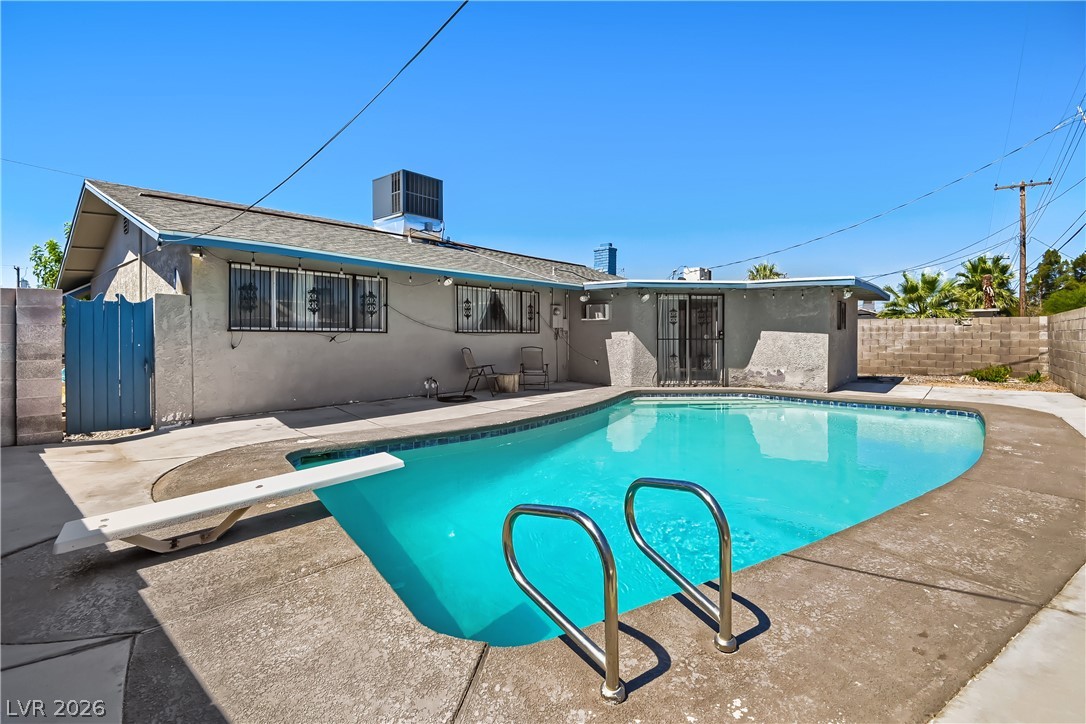 4421 Ash Avenue Property Photo 28