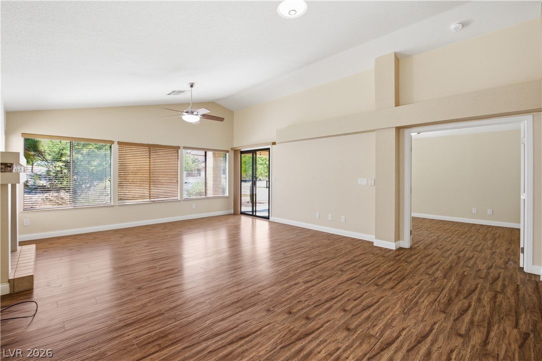 5261 Drifting Sands Court Property Photo 5
