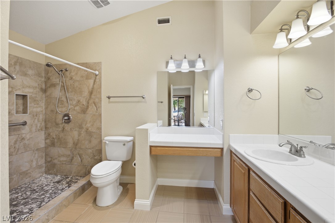 5261 Drifting Sands Court Property Photo 15