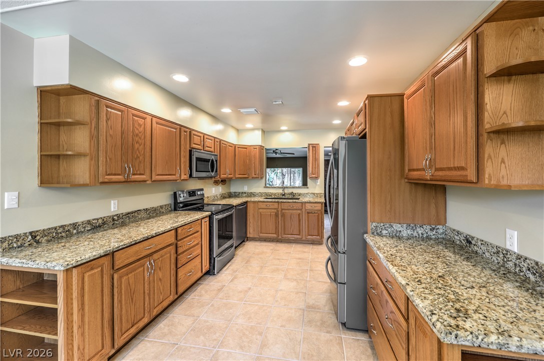 712 Aztec Place Property Photo 10