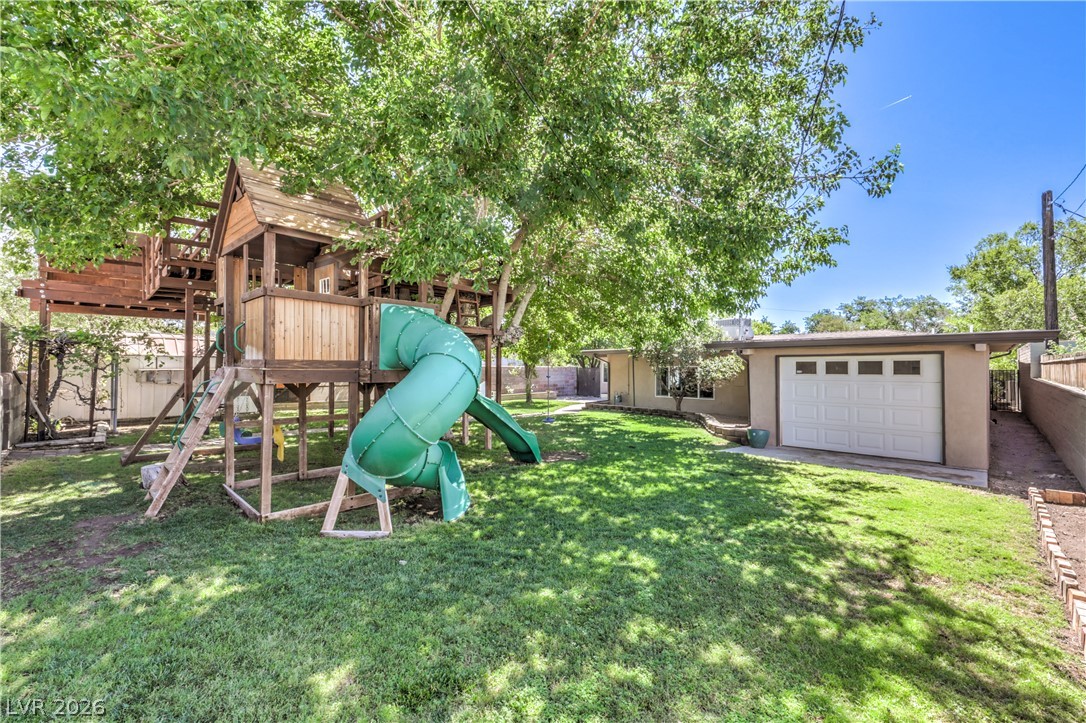 712 Aztec Place Property Photo 28