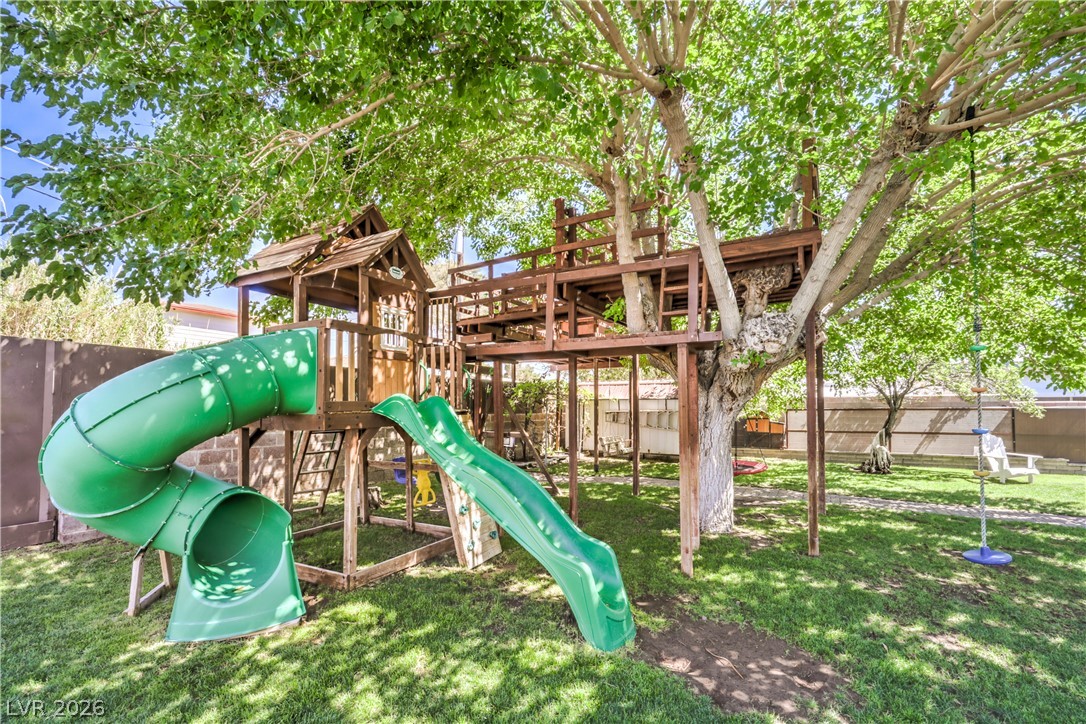 712 Aztec Place Property Photo 33