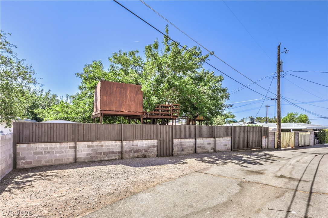 712 Aztec Place Property Photo 37