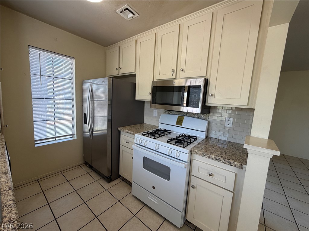 4848 Nara Vista Way 201 Property Photo 6