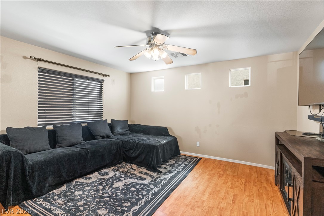 10353 Midseason Mist Street Property Photo 8
