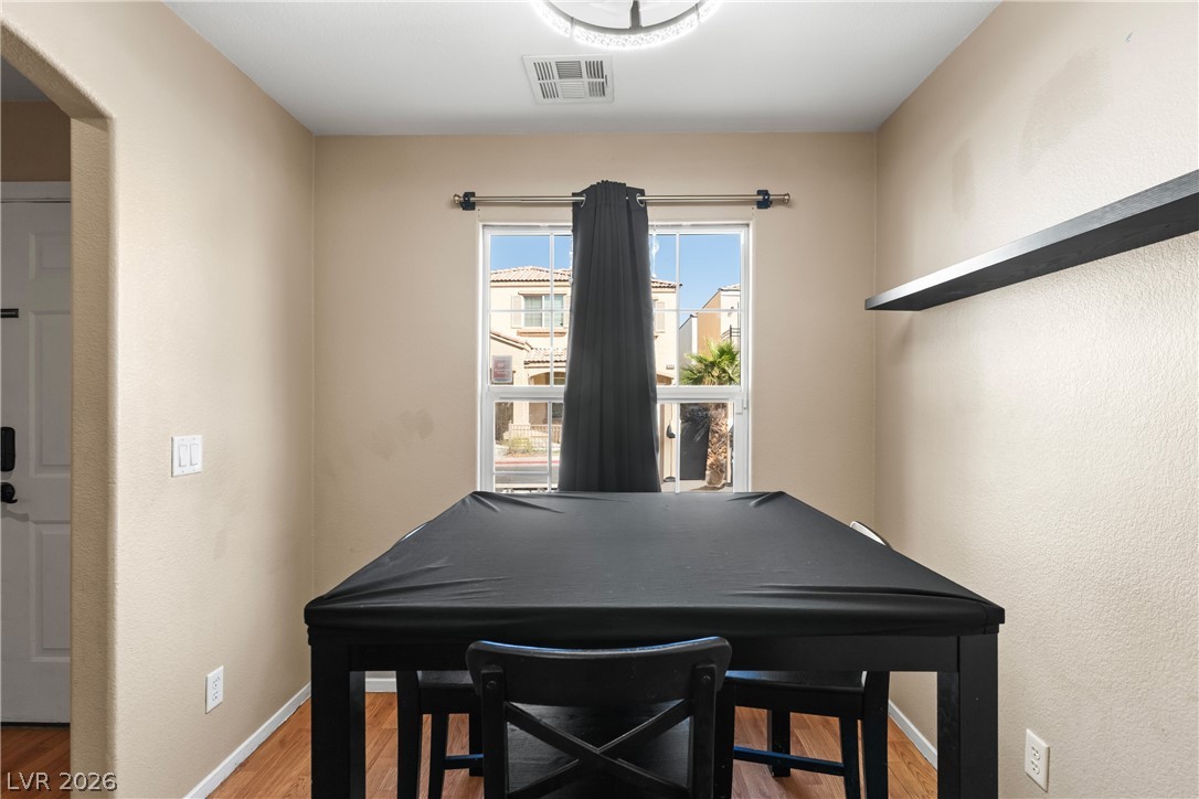 10353 Midseason Mist Street Property Photo 14