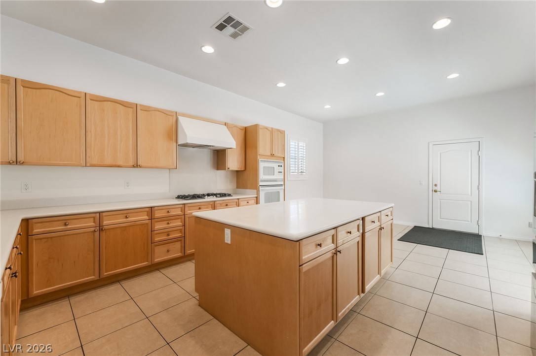 7390 Salvadora Place Property Photo 19