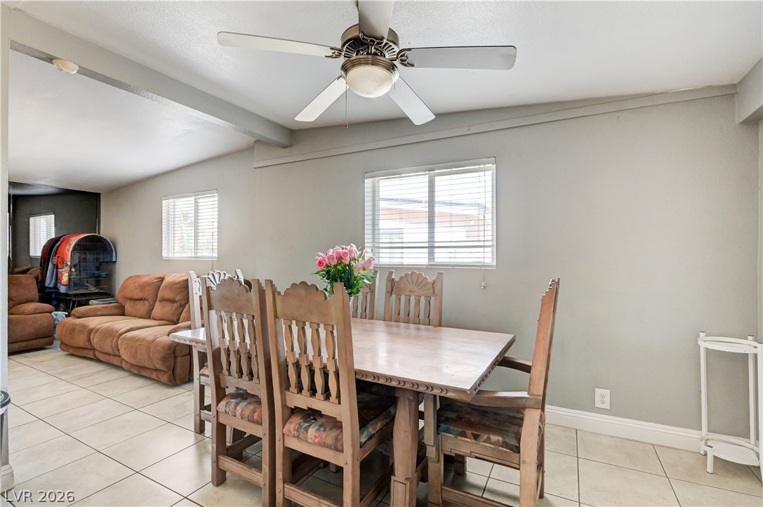 2829 Emmons Avenue Property Photo 16