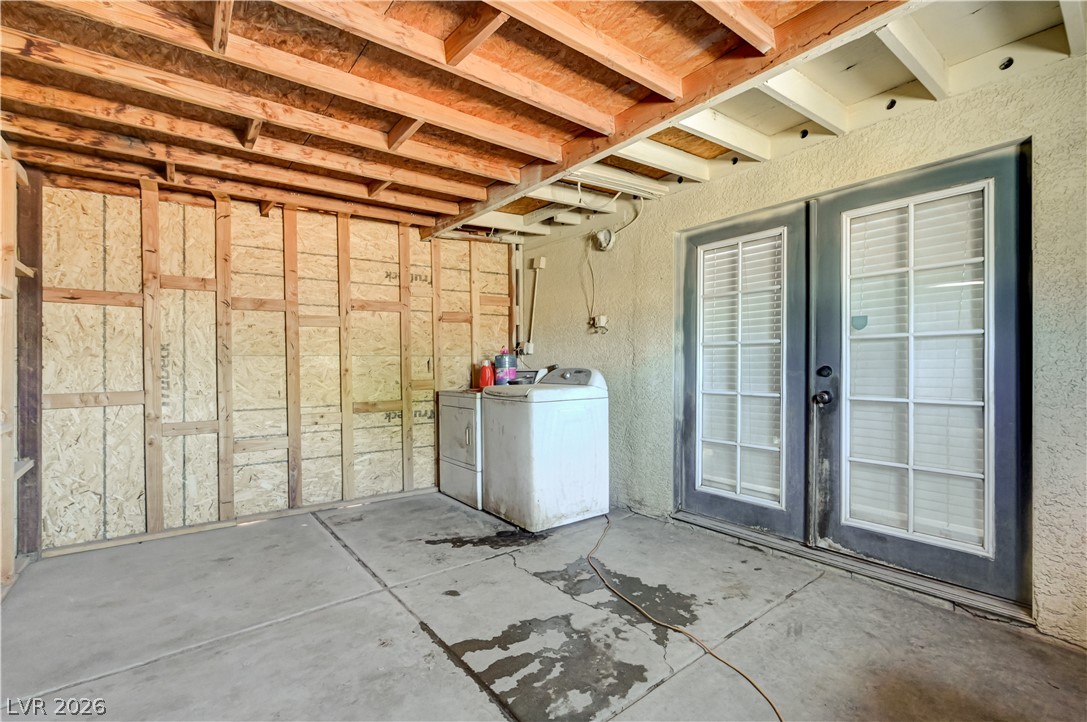 2829 Emmons Avenue Property Photo 29